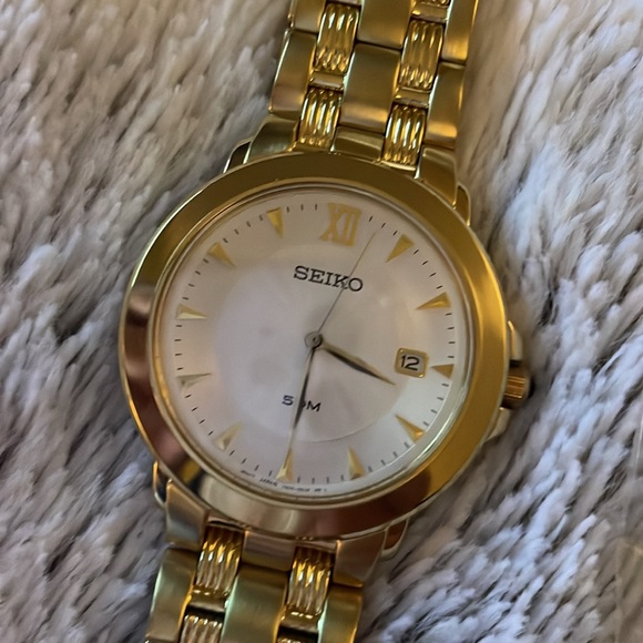Seiko Gold Date Men’s Watch - Picture 11 of 11